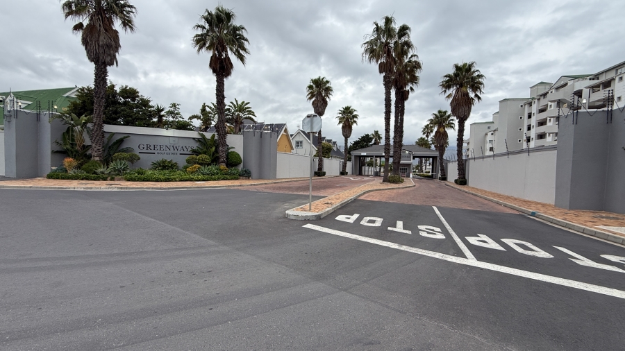 2 Bedroom Property for Sale in Greenways Golf Estate Western Cape